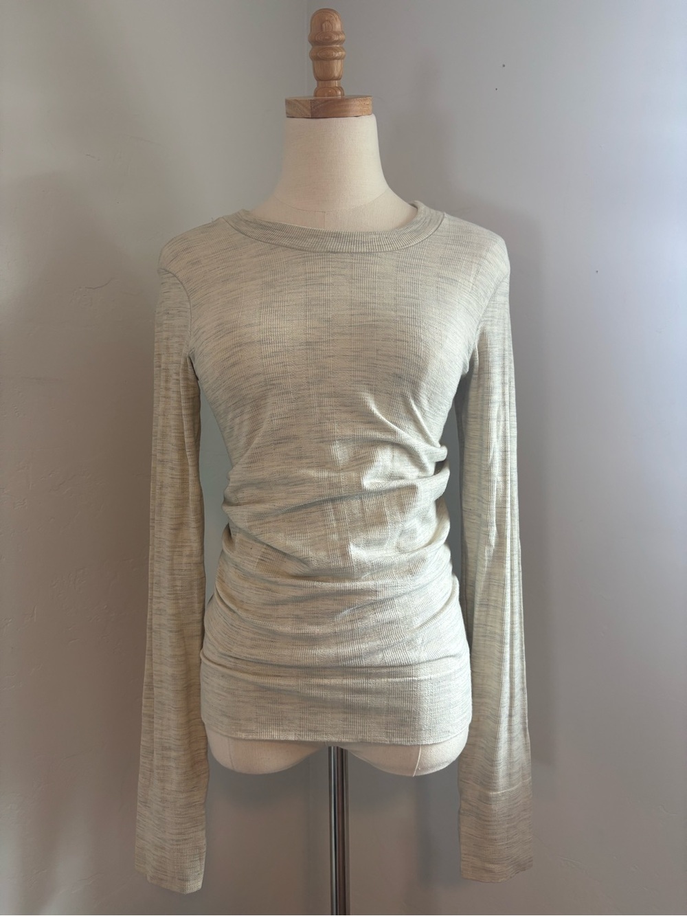 Oiselle Women's Lightweight Long-Sleeve Crewneck Top in Light Beige